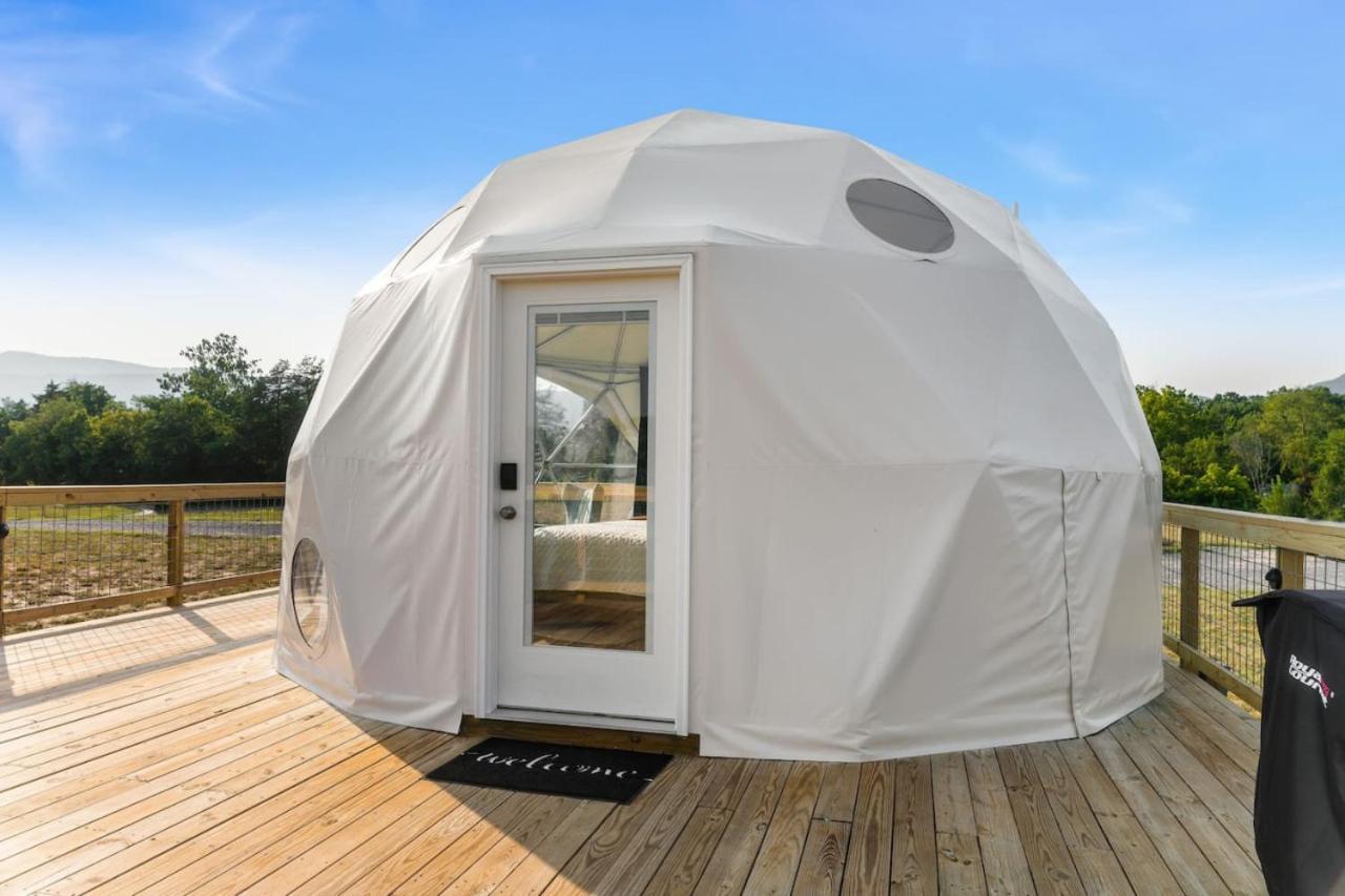Tranquil Dome At Faraway Camp Guest House Luray Bagian luar foto
